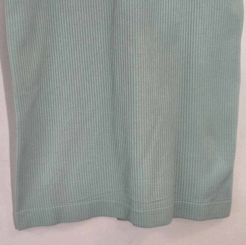 Lululemon Tank Top - Picture 8 of 11
